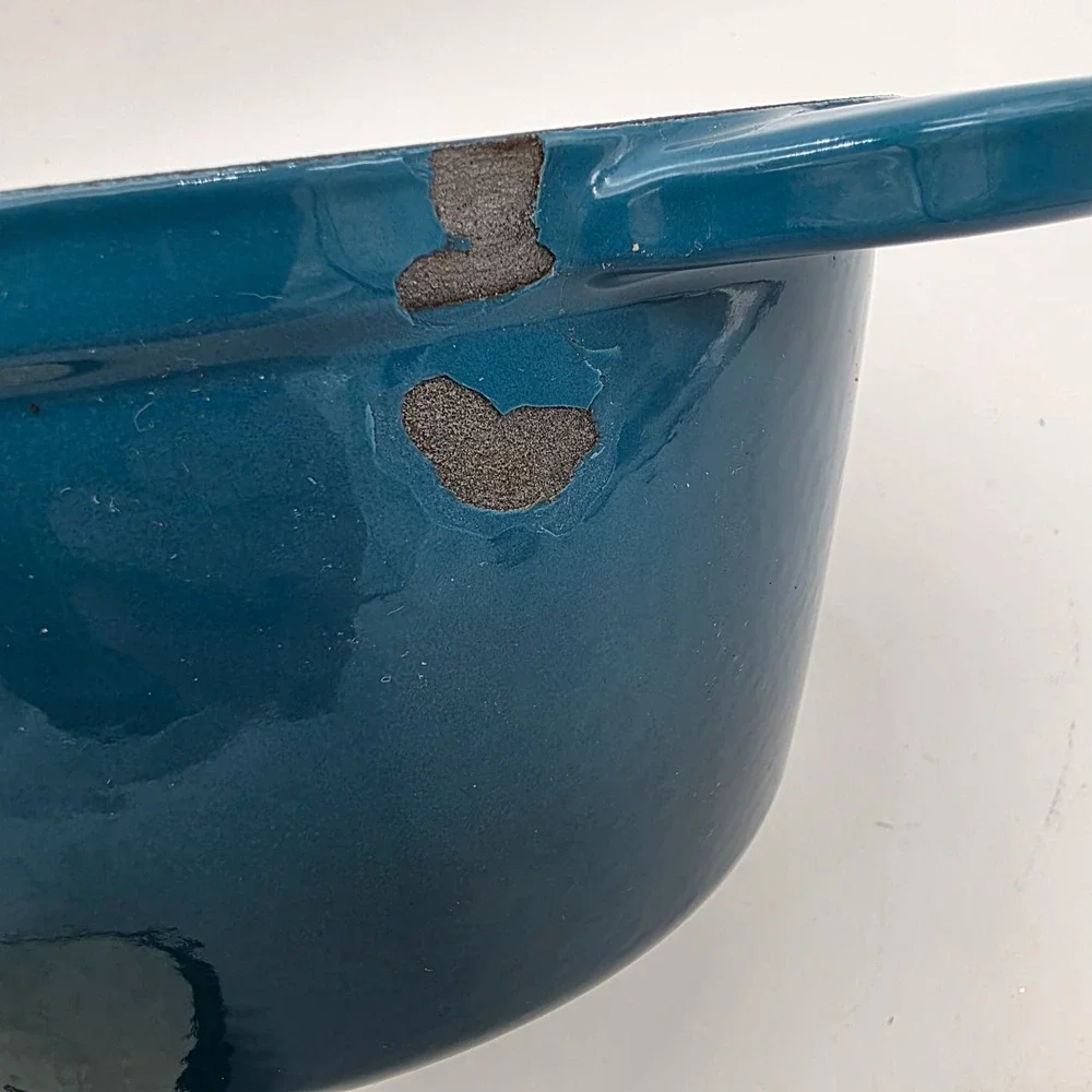 Crofton Professional Cast Iron French Oven Turquoise Enamel -4.6 Qt / 4 Liter